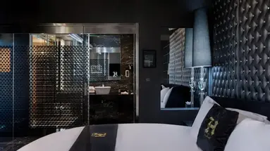 Hugo's Boutique Hotel