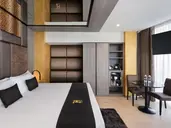 Hugo s Boutique Hotel