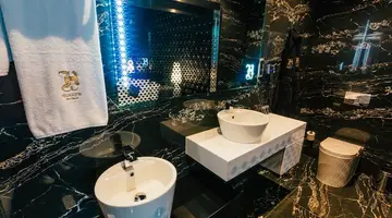 Hugos Boutique Hotel - Adults Only