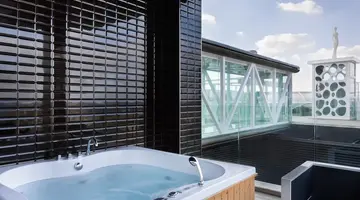 Hugos Boutique Hotel - Adults Only