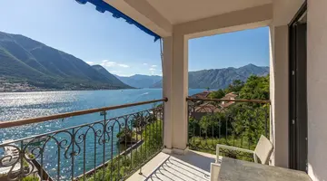 Huma Kotor Bay Hotel and Villas