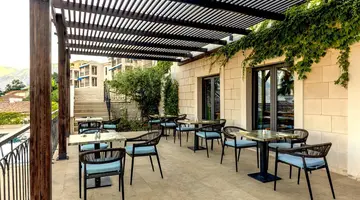 Huma Kotor Bay Hotel and Villas