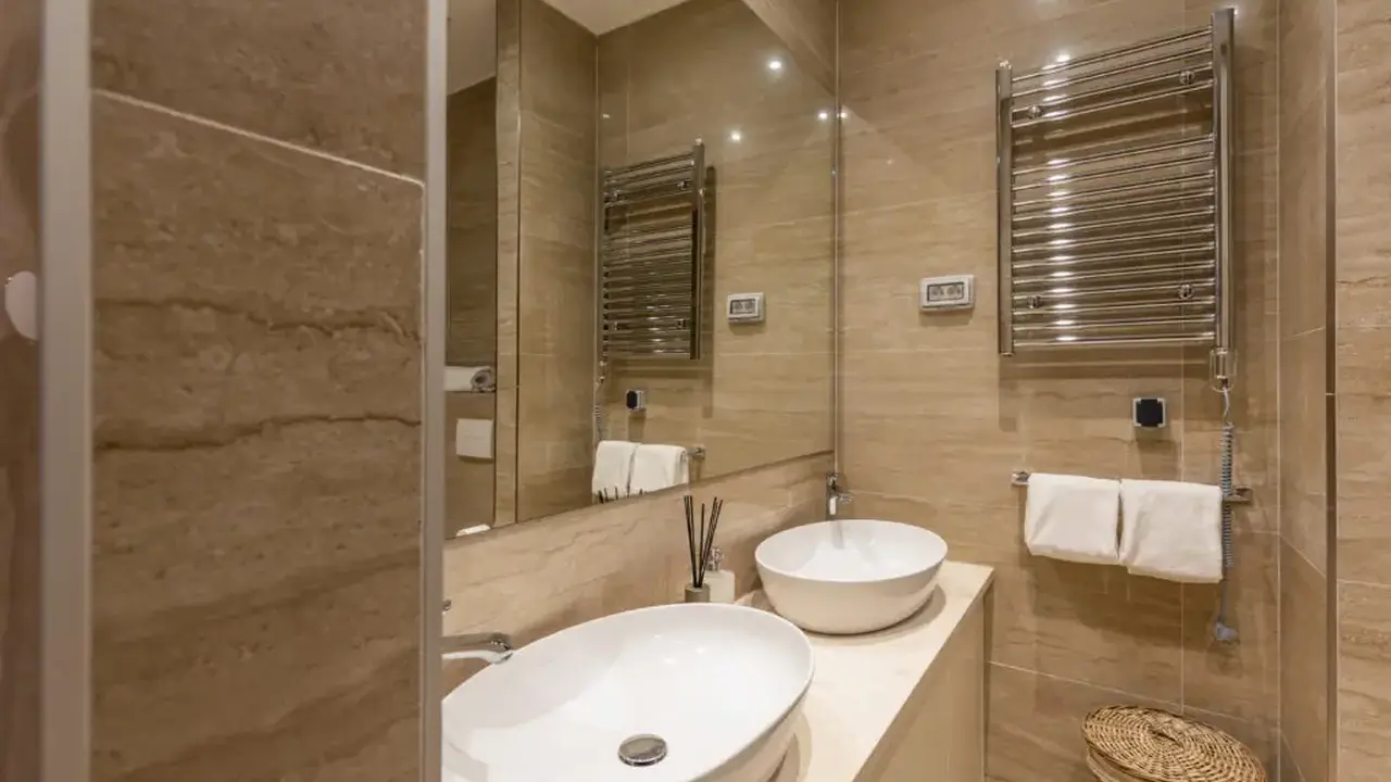 HUMA KOTOR BAY HOTEL & VILLAS