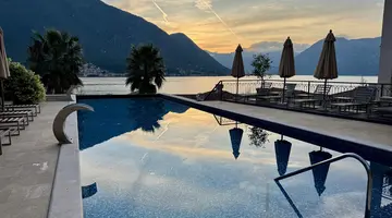 HUMA KOTOR BAY HOTEL & VILLAS