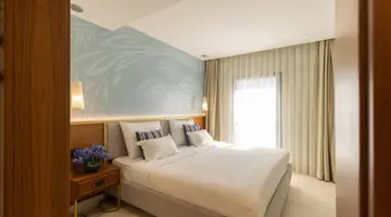 HUMA KOTOR BAY HOTEL & VILLAS