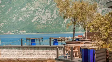 HUMA KOTOR BAY HOTEL & VILLAS
