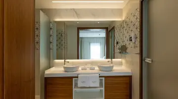 HUMA KOTOR BAY HOTEL & VILLAS