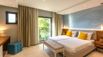 HUMA KOTOR BAY HOTEL & VILLAS