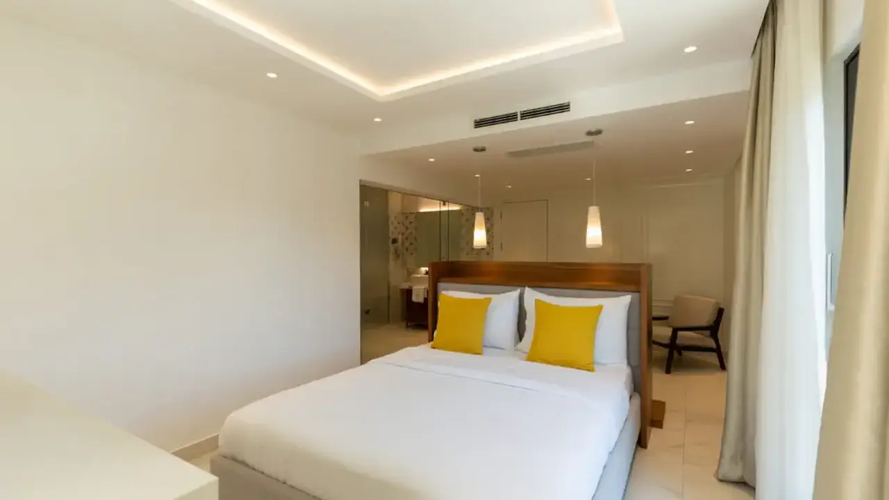 HUMA KOTOR BAY HOTEL & VILLAS