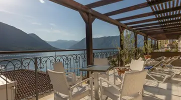 HUMA KOTOR BAY HOTEL & VILLAS