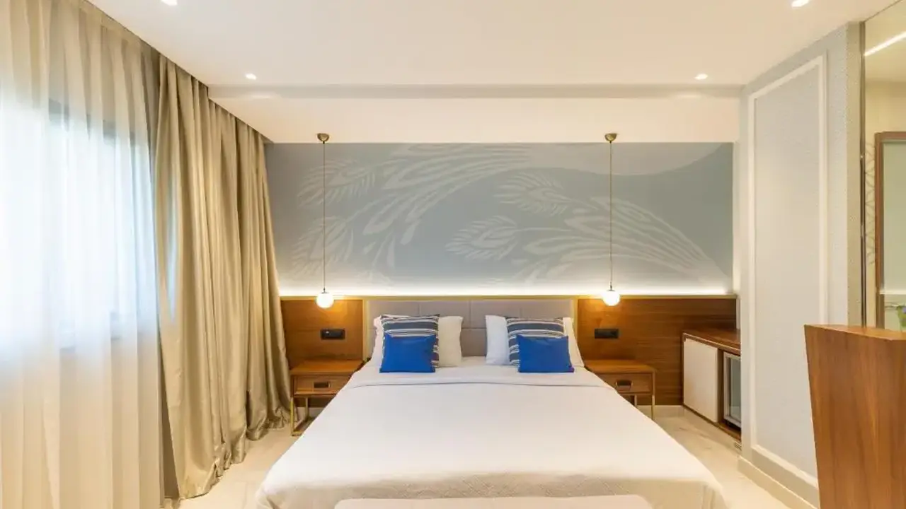 HUMA KOTOR BAY HOTEL & VILLAS