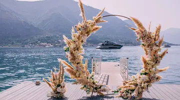 HUMA KOTOR BAY HOTEL & VILLAS