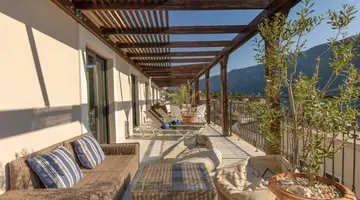 HUMA KOTOR BAY HOTEL & VILLAS