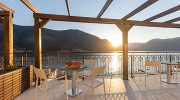 HUMA KOTOR BAY HOTEL & VILLAS