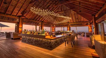 Hurawalhi Island Resort Maldives 5