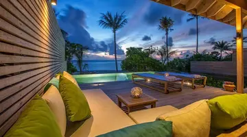 Hurawalhi Island Resort Maldives 5