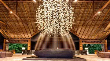 Hurawalhi Island Resort Maldives 5