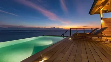 Hurawalhi Island Resort Maldives 5
