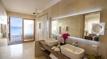 HURAWALHI ISLAND RESORT