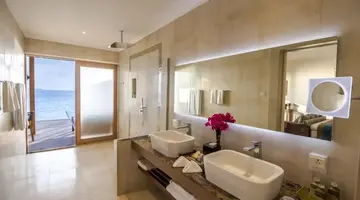 Hurawalhi Island Resort