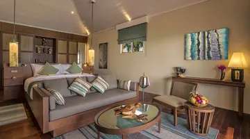 HURAWALHI ISLAND RESORT