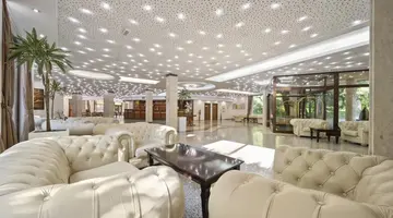 HVD Riviera Beach Hotel