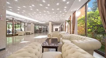 HVD Riviera Beach Hotel