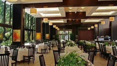 HVD RIVIERA BEACH HOTEL