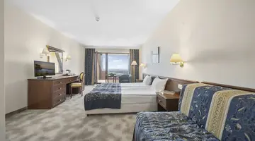 HVD Riviera Beach Hotel