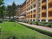 HVD Riviera Beach Hotel