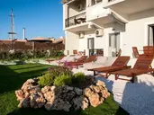 Hyacinthus-Cressida Seaside Apartments