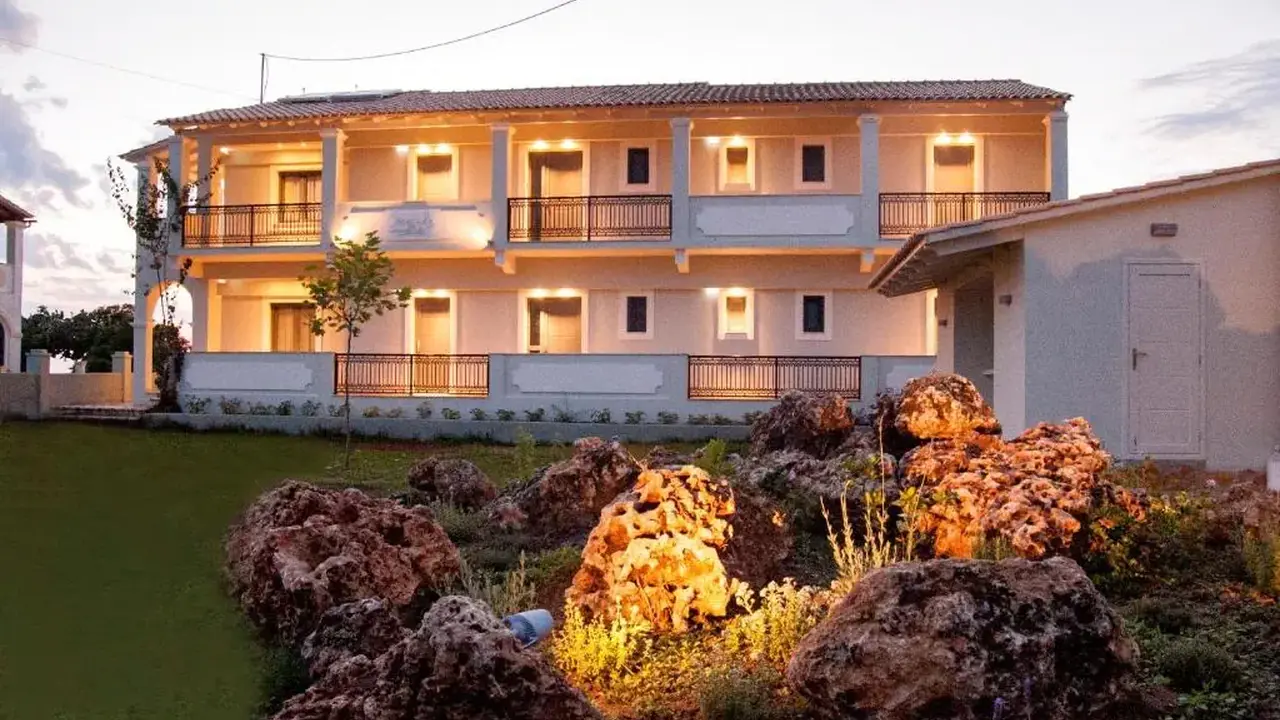 Hyacinthus-Cressida Seaside Apartments