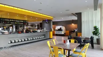 Hyatt Place Dubai Al Rigga