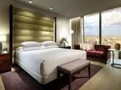 Hyatt Regency Barcelona Tower