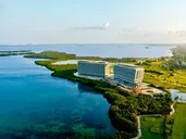 Hyatt Vivid Grand Island