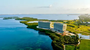 Hyatt Vivid Grand Island
