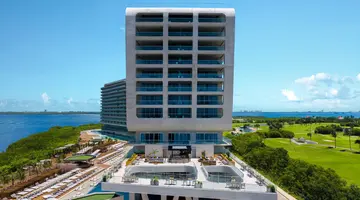 Hyatt Vivid Grand Island