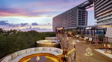 Hyatt Vivid Grand Island