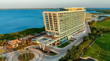 Hyatt Vivid Grand Island