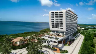Hyatt Vivid Grand Island