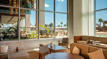 Hyatt Vivid Grand Island