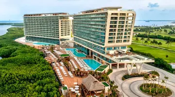 Hyatt Vivid Grand Island