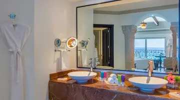 Hyatt Zilara Cancun