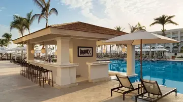 Hyatt Ziva Rose Hall