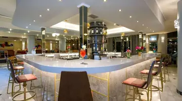 Hydramis Palace Beach Resort