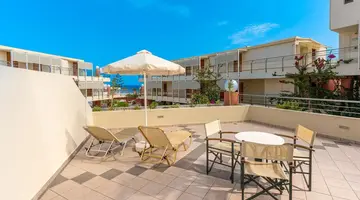 Hydramis Palace Beach Resort