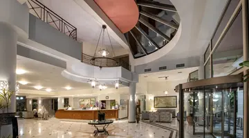 Hydramis Palace Beach Resort