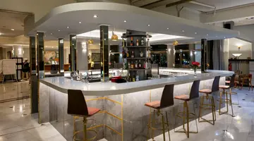 Hydramis Palace Beach Resort