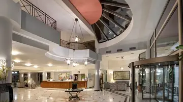 Hydramis Palace