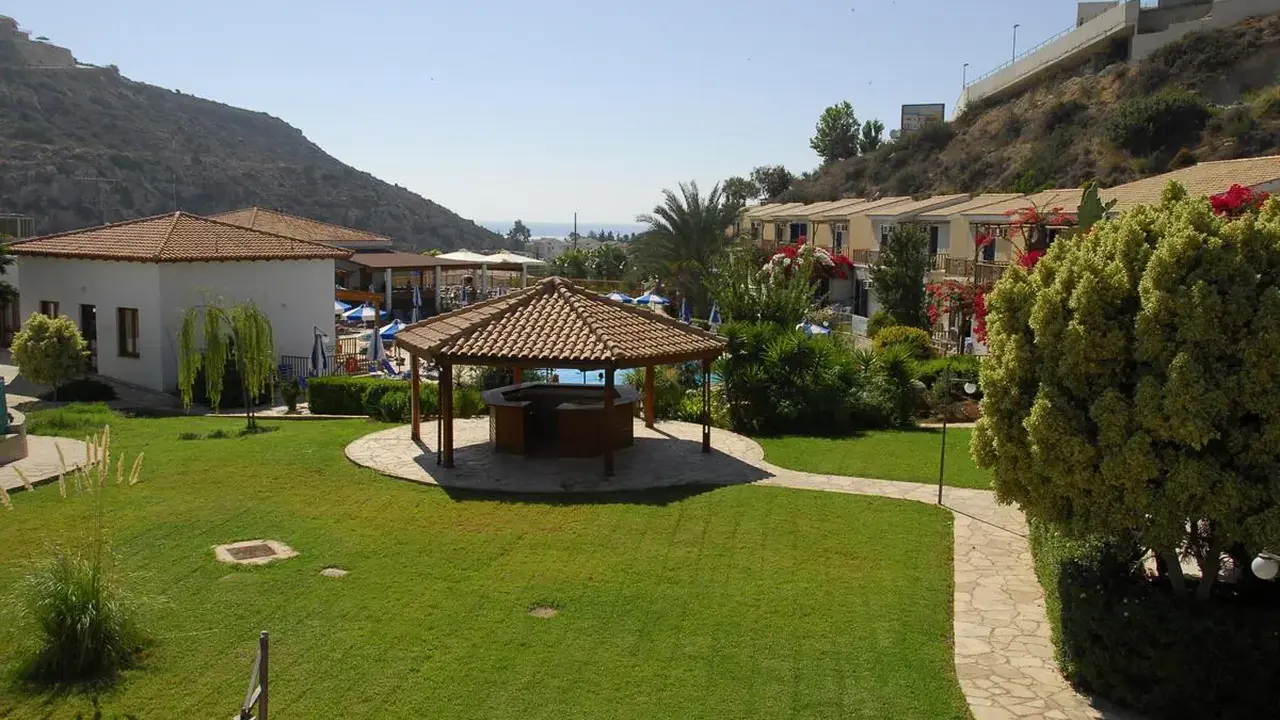 Hylatio Tourist Village
